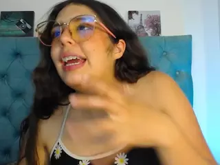 Paola2Lyon's Live Sex Cam Show