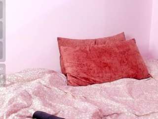  sara-medina-tcw chat room