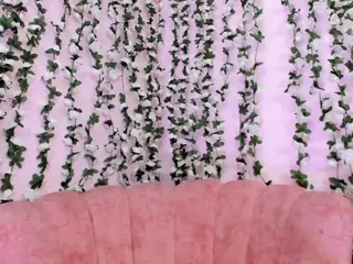 sara-kurt's Live Sex Cam Show
