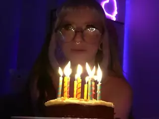 AlexTheKitten's Live Sex Cam Show