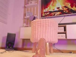 susan-jones-tcw webcam model