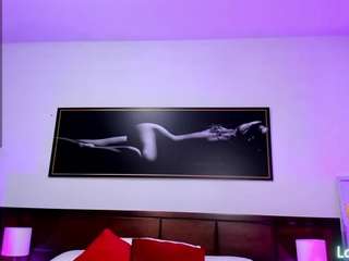 valery-camber Live Webcam on CamSoda