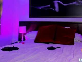 valery-camber Live Webcam on CamSoda