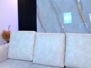 ashleyy-collinss webcam model