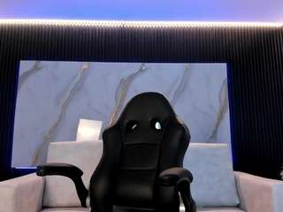 ashleyy-collinss webcam