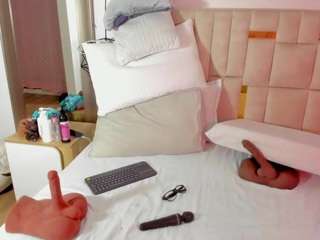  konnynaugthy chat room