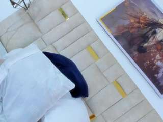  konnynaugthy chat room