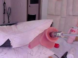 KonnyNaugthy live webcam show