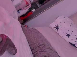 KonnyNaugthy live webcam show