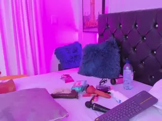 KonnyNaugthy's Live Sex Cam Show