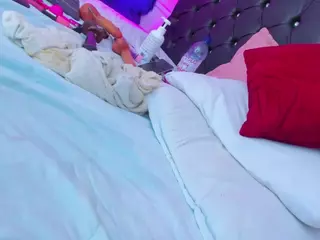 KonnyNaugthy's Live Sex Cam Show