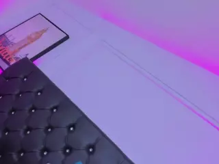 KonnyNaugthy's Live Sex Cam Show