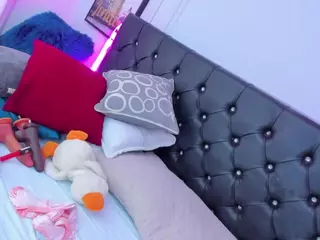 KonnyNaugthy's Live Sex Cam Show