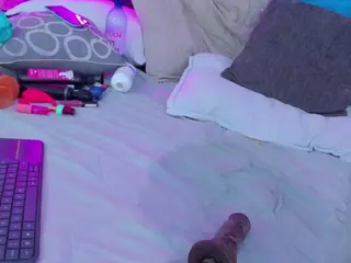 KonnyNaugthy's Live Sex Cam Show
