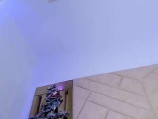 Live webcam model leiawong on Soda Cams