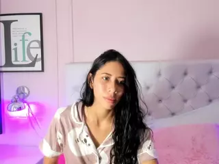 Sophia-Skinny's Live Sex Cam Show