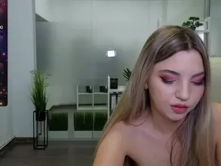 SophieWild's Live Sex Cam Show