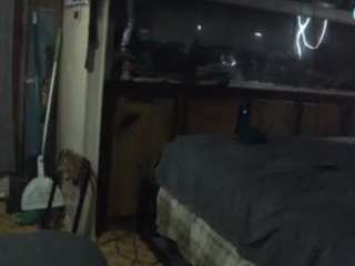 Live cam show with Alanahsinns