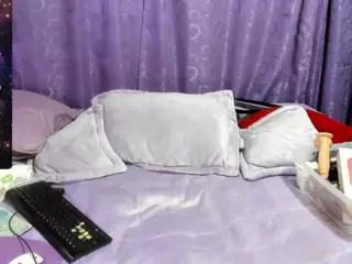 kenia-oz's Live Sex Cam Show