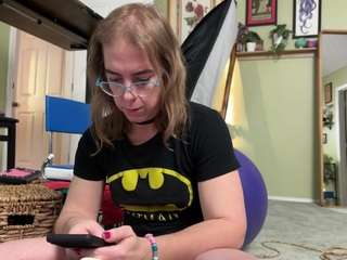 linzy19 live cam profile