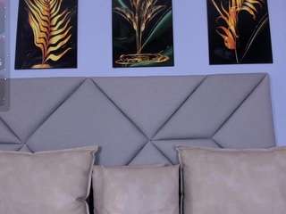 Live Sex Chat with melisa-bones (@melisa-bones)