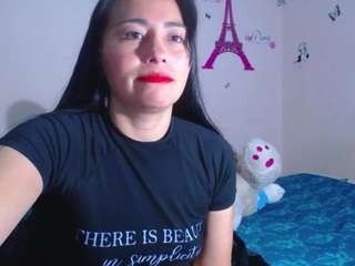 hannagirl7's CamSoda show and profile