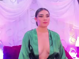 Amara-Miller's Live Sex Cam Show