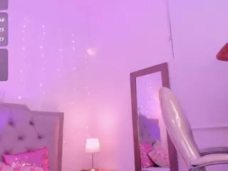 brunetteadams's Live Sex Cam Show