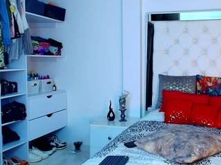 anielli69hot camsoda