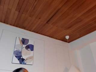 arianne-ferrer Live Webcam on CamSoda