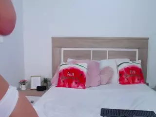 AylinRoss's Live Sex Cam Show