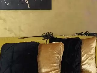 ell3thestar's Live Sex Cam Show