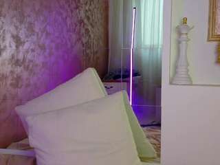 l3xxya's CamSoda show and profile