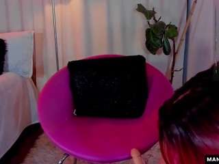 Live webcam model manuvelez on Soda Cams