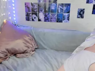 YunaPeace's Live Sex Cam Show