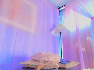 liccy-hall Lovens live webcam