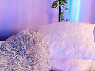 liccy-hall live webcam show