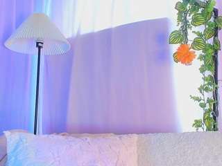liccy hall live webcam show