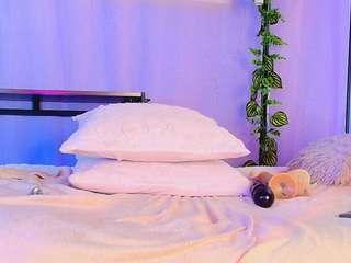 liccy hall live webcam show