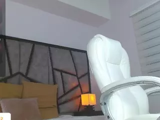 alaiiarosse's Live Sex Cam Show