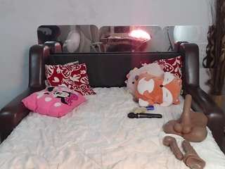 alicehere