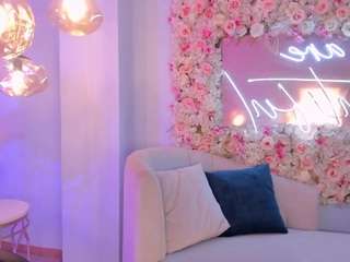 donnastonne Live Webcam on CamSoda