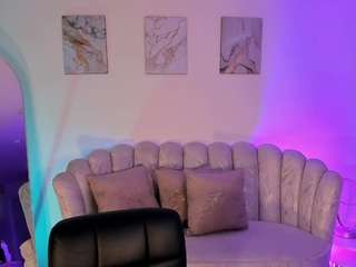 donnastonne Live Webcam on CamSoda