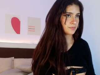 lilith-savett live webcam show