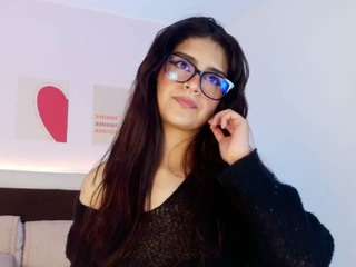 LILITH SAVETT live webcam show