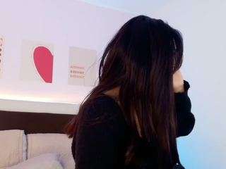 LILITH SAVETT live webcam show