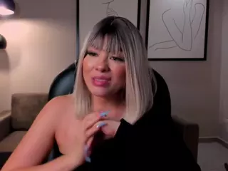 LouiseRizzo's Live Sex Cam Show