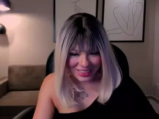 LouiseRizzo's Live Sex Cam Show