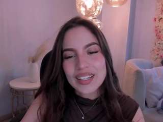 le modèle mariannelane est en webcam porno dans un show sur le site camsoda, il possède les tags suivants: amateur,lovense,toys,tease,strip,stockings,solo,shaved-pussy,pussy,ass,pov,living room,control,brown eyes,blowjob,black hair,bj,bikini,bedroom,asshole