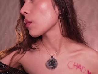 MarianneLane live cam preview
